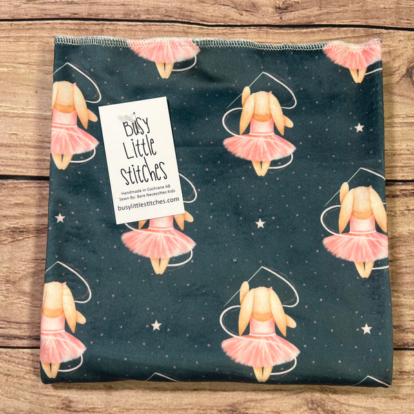 Bunny Wand Pink Toddler Blanket