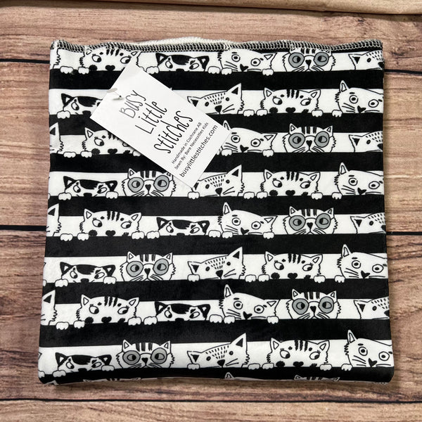 Sneaky Cat Stripe Toddler Blanket