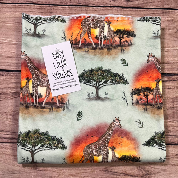Giraffe Mama Sage Toddler Blanket