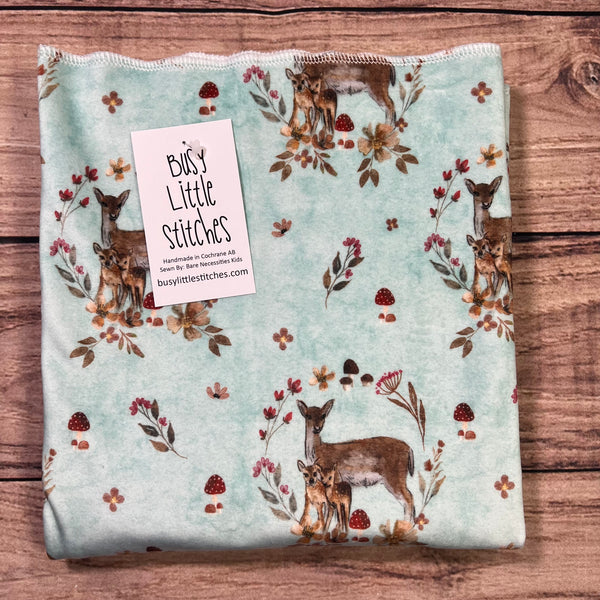 PREORDER Floral Deer Mint