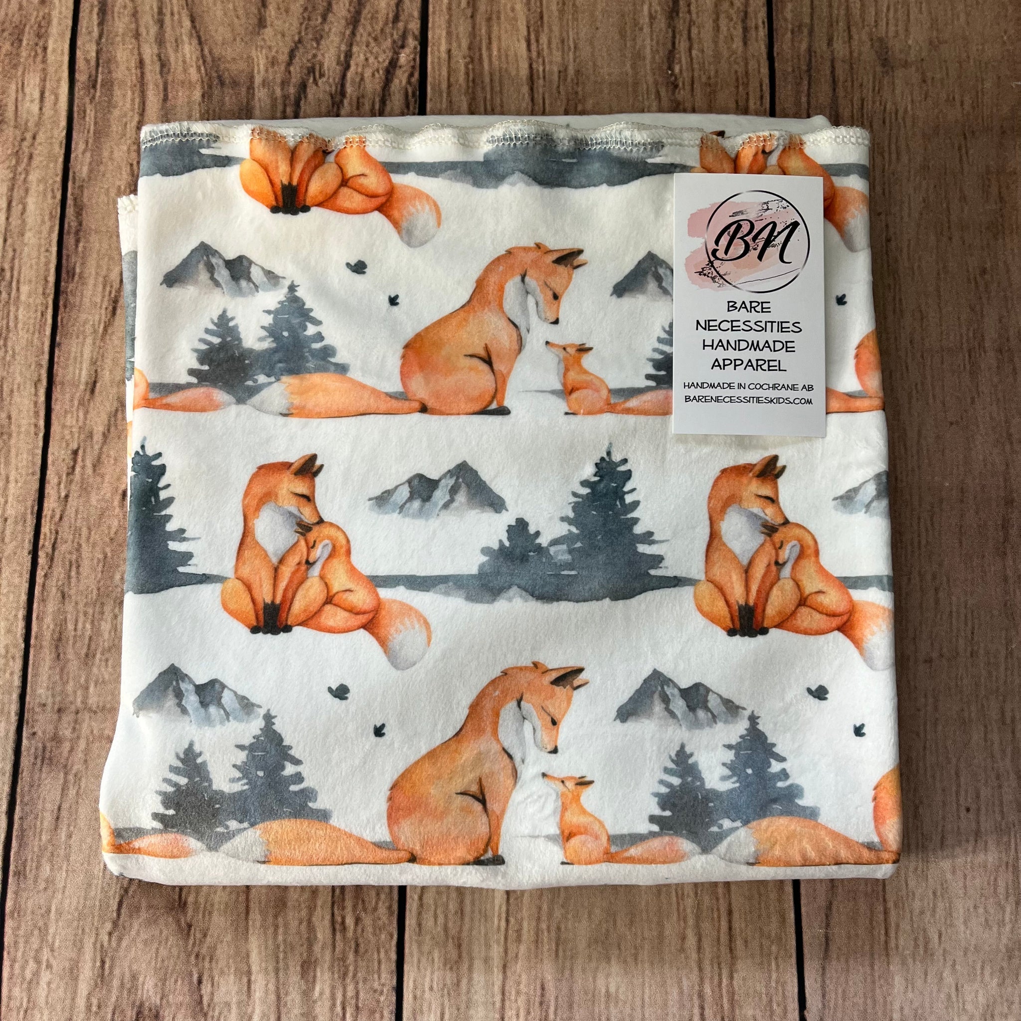 Fox Family Kiss Toddler Blanket