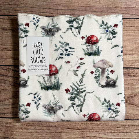 PREORDER Toadstool Botanical Blanket